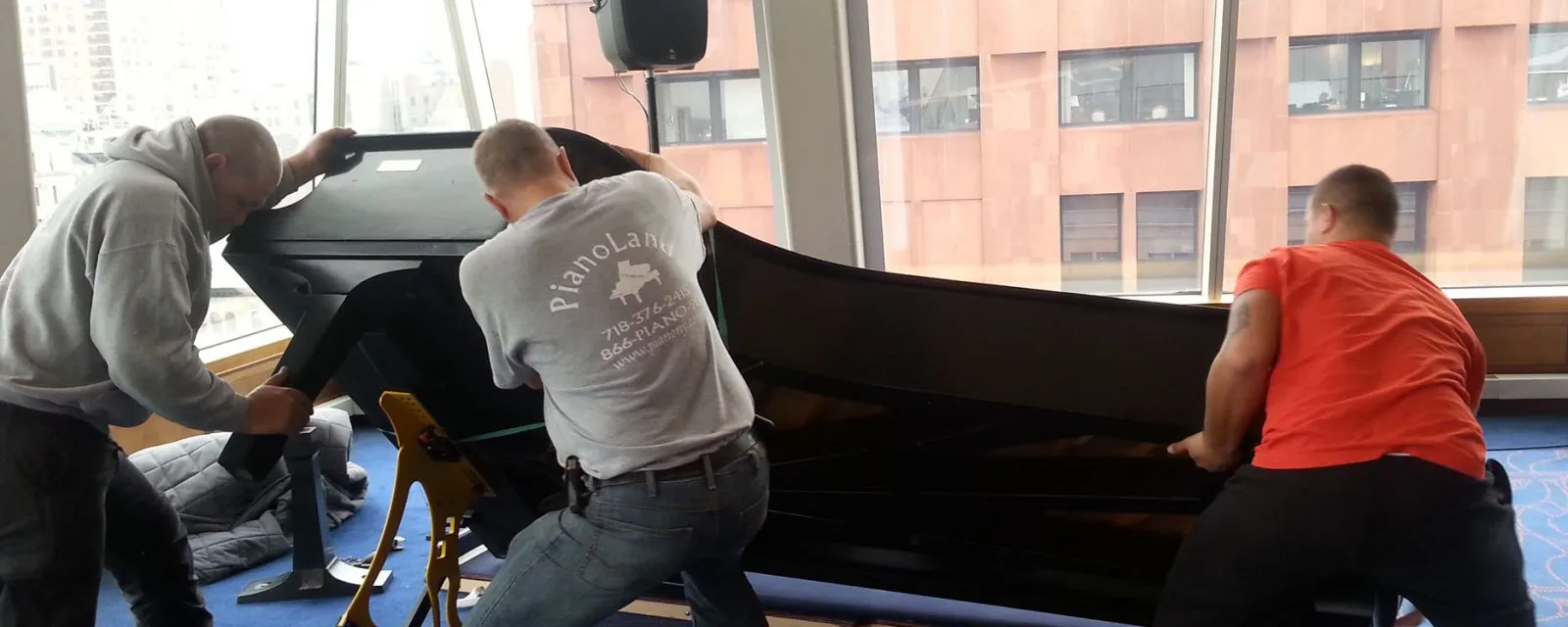 Piano Movers NYC - Pianoland Brookyln Logo